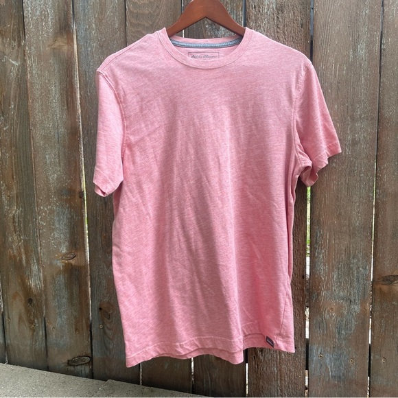 EDDIE BAUER Men’s Classic Pink Legendwash T-Shirt Size Medium - Picture 1 of 7